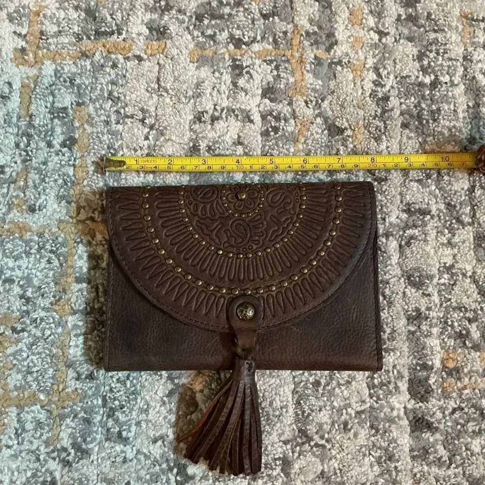 PATRICIA NASH STUDDED LEATHER TRIFOLD WALLET! EUC! - Picture 6 of 8